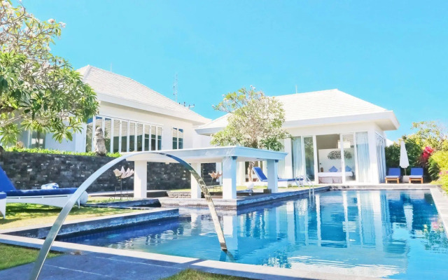 Villa Six Karang Kembar