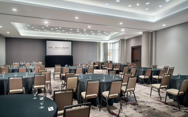 Omni Viking Lakes Hotel