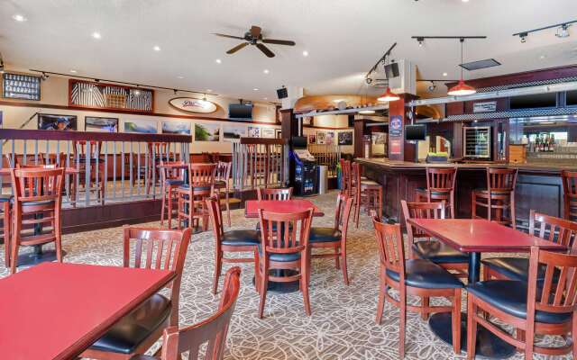Best Western Plus Barclay Hotel