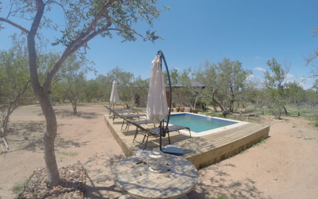 The Baobab Bush Lodge