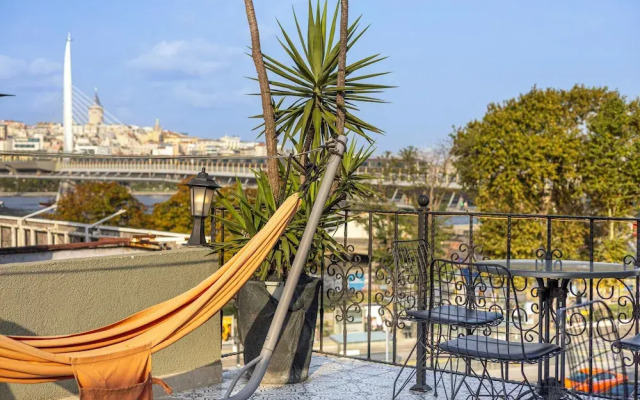 Lumina Boutique Hotel