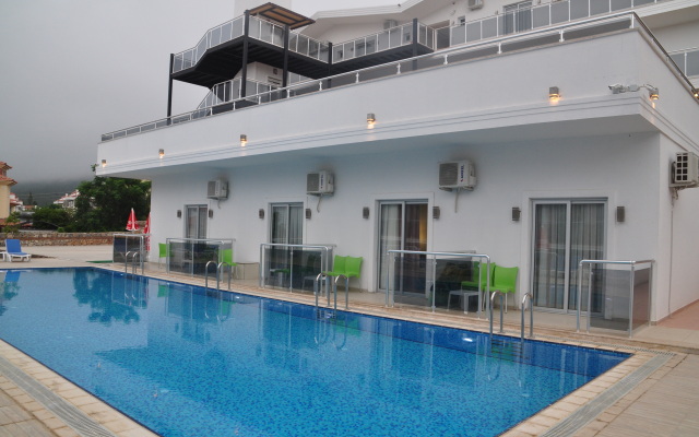 Sunshine Holiday Resort