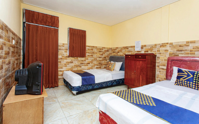 SPOT ON 2815 Hotel Damai