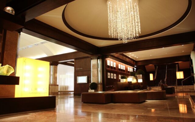 Saint Kate - The Arts Hotel