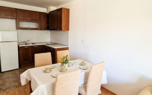 Penthouse Duplex Large 2 Bedroom MP1