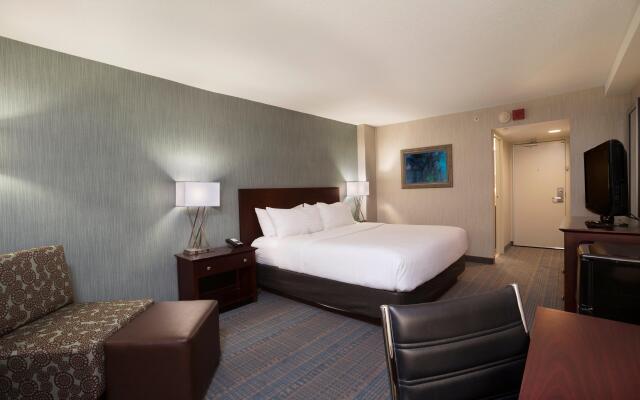 Holiday Inn Columbus Dwtn-Capitol Square by IHG