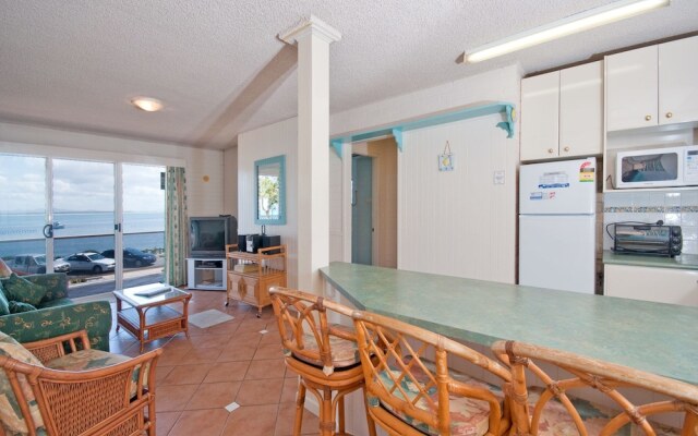 Shoal Bay Road, Castaways, Unit 04, 17