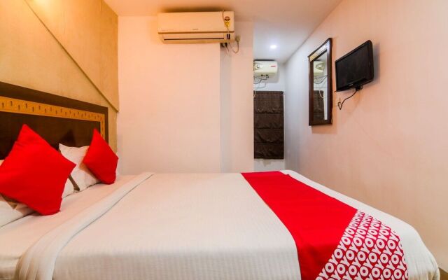 OYO 8326 Hotel The Silk Routee