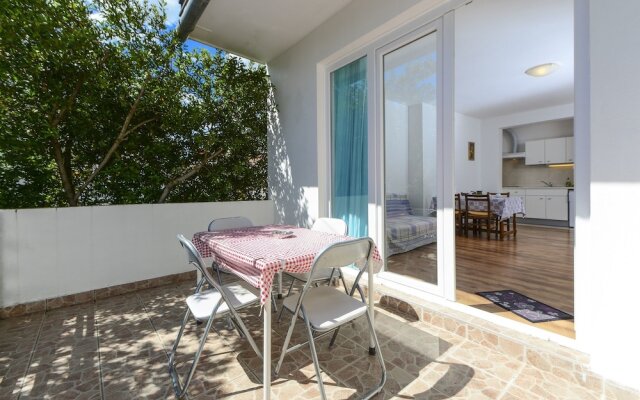 Apartments and Rooms Summercity Life