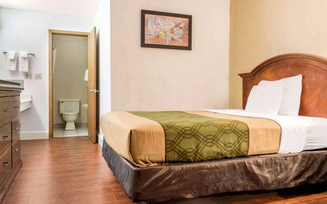 Econo Lodge Airport - Holland