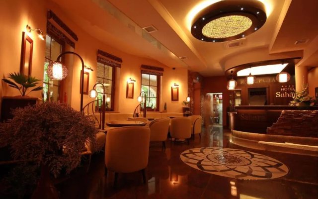 Hotel Sahara