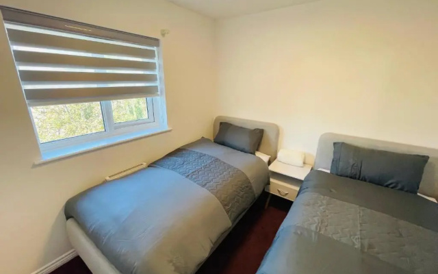 Watan Cottage - Spacious 3 Bedrooms Entire House With Beautiful Outdoor Garden