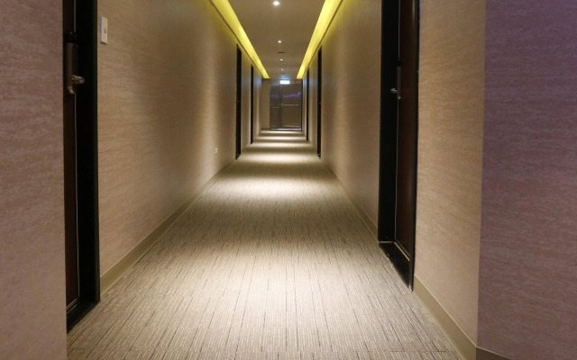 Central Hotel
