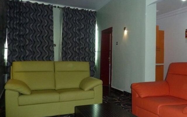 The Gate Luxury Hotel
