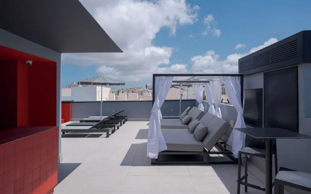 Hotel LIVVO La Escarlata