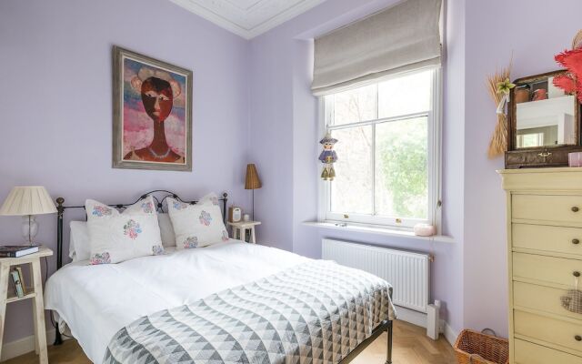 Distinctive Kensington 1-bed flat