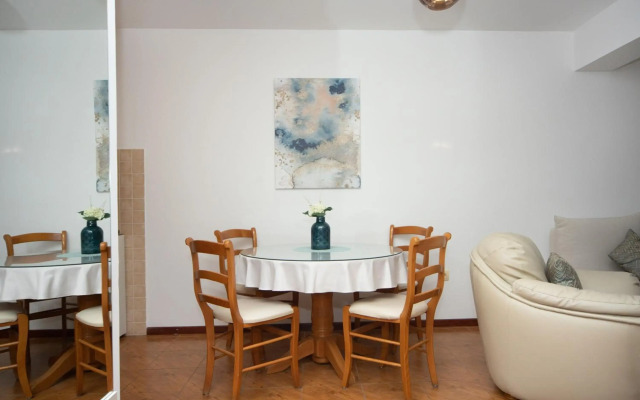 Adeona apartments