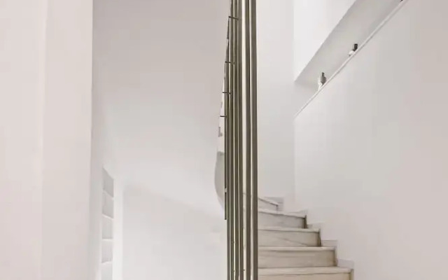 Plānis Str Urban Suites by Semavi