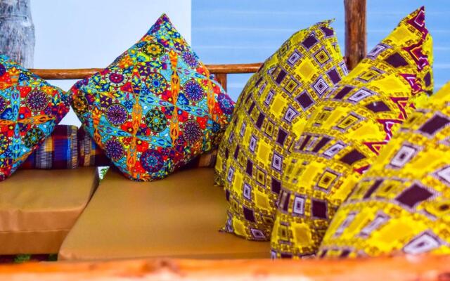 Uhuru House and Restaurant