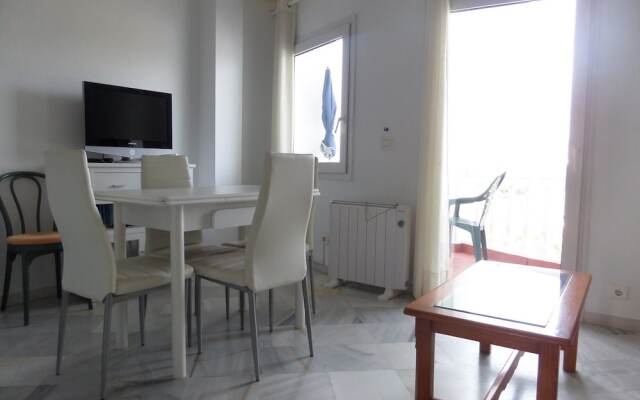 Apartamentos Stella Maris Canovas Nerja