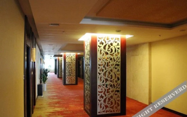 Shanfei Huizhan Center Hotel