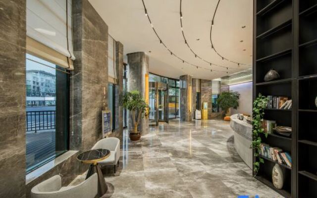 PHIREN Hotel Anji Jiuzhou Changshuo Plaza, Anji