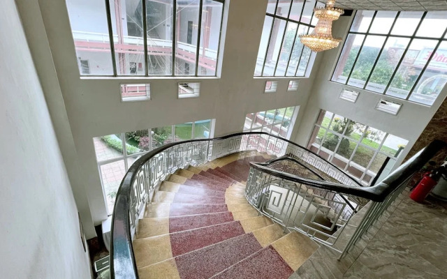 Song Huong Hue Hotel