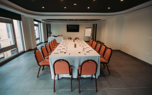 Urban Anaga Hotel