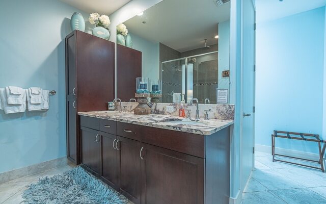 High Seas 3 Bedroom Condo