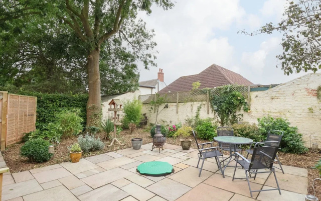 Gabby's Garden Cottage