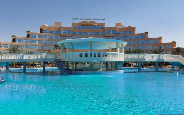Al Salam Grand Hotel & Resort