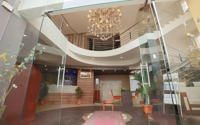 OYO 14759 Hotel President