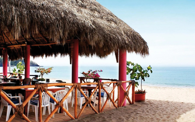 Decameron Los Cocos Guayabitos, Ramada All-Inclusive Resort