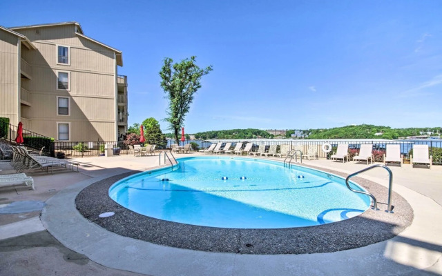 Lakefront Condo w/ Balcony in Osage Beach!