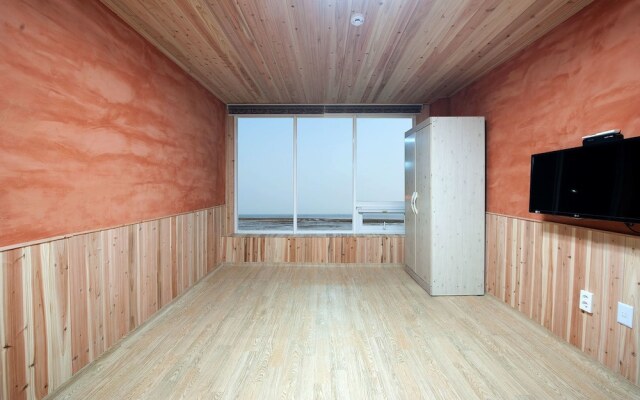 Sunrise Yeodaji Pension