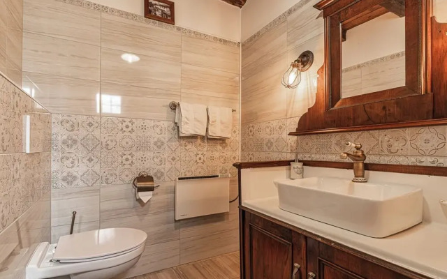 Istrian Stone House With Hot Tub