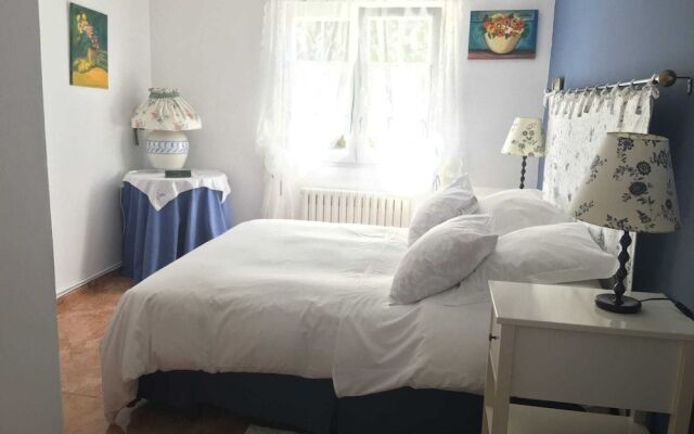 Apartamentos Rurales El Paraxo