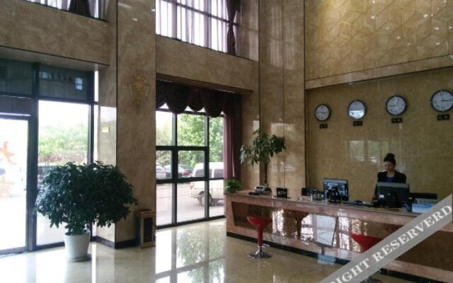 Ronghui Business Hotel