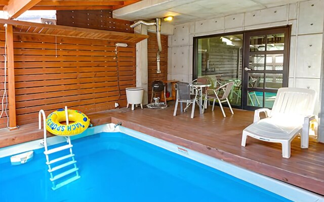 Vista Hill Pool Villa