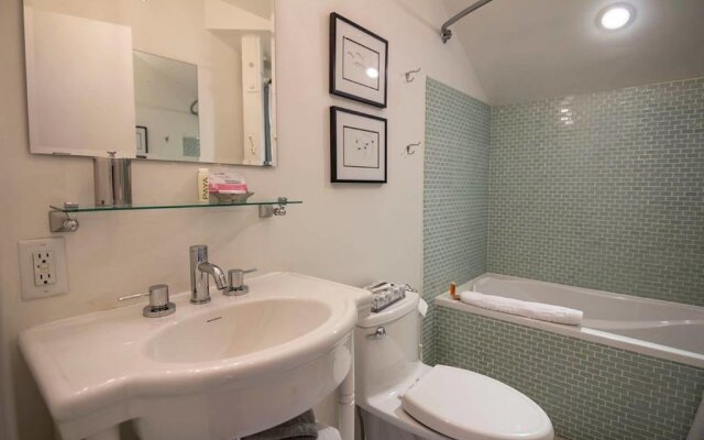 Rainbow Suites by Whistler Retreats