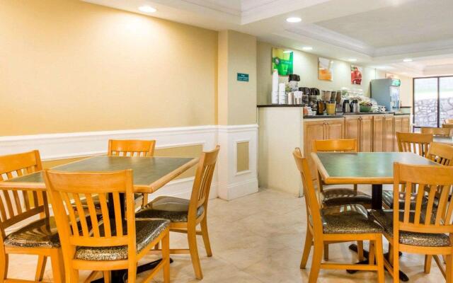 Quality Inn Dalton Central