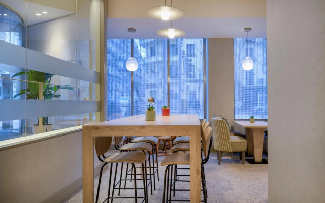 AC Hotel Carlton Madrid by Marriott