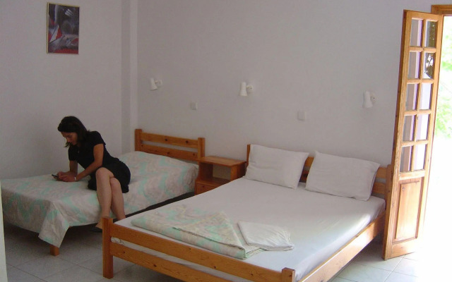 Matala Dimitris Villas and Hotel
