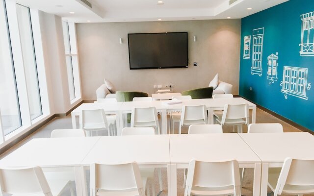 Nasma Luxury Stays - Harbour Gate T1