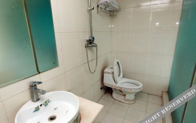 Longxing Hotel