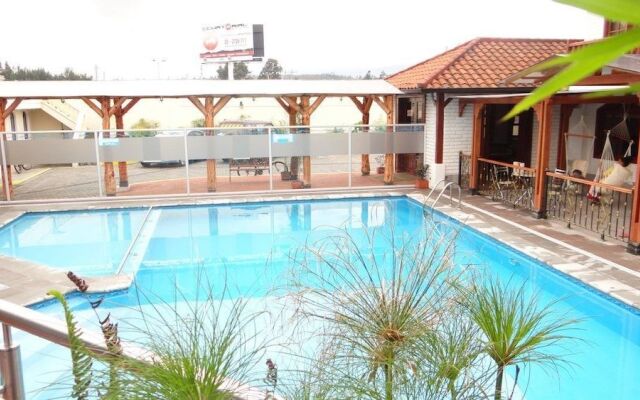 Hosteria El Imperio Real