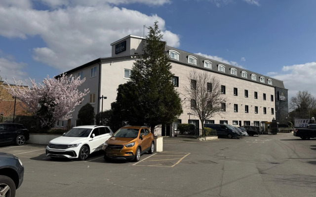 Savera Hotel South Ruislip