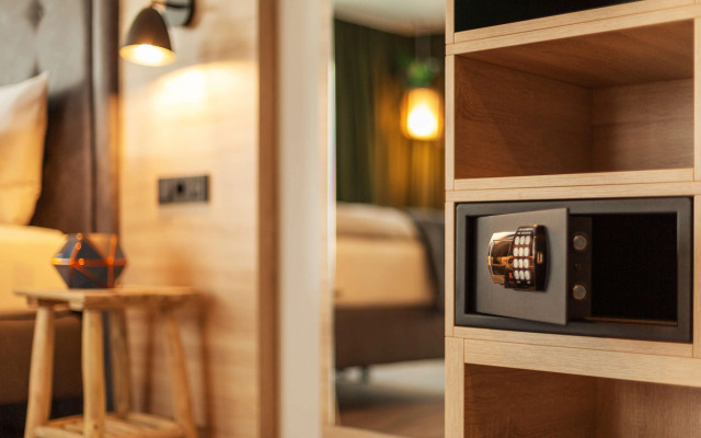 Holiday Inn - the niu, Crusoe Bremen Airport by IHG
