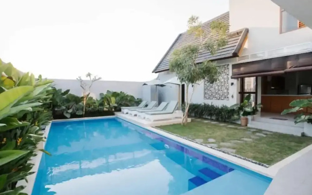Vasudha Hostel Canggu