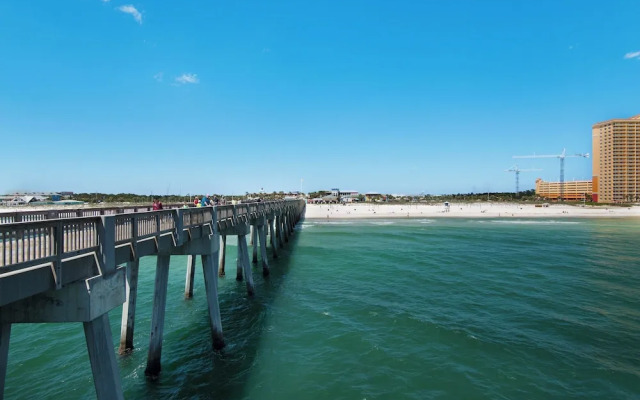 Shores of Panama 2123 - Seas the Moment